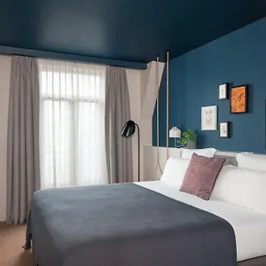 ホテル ル ベルヴァル パリ